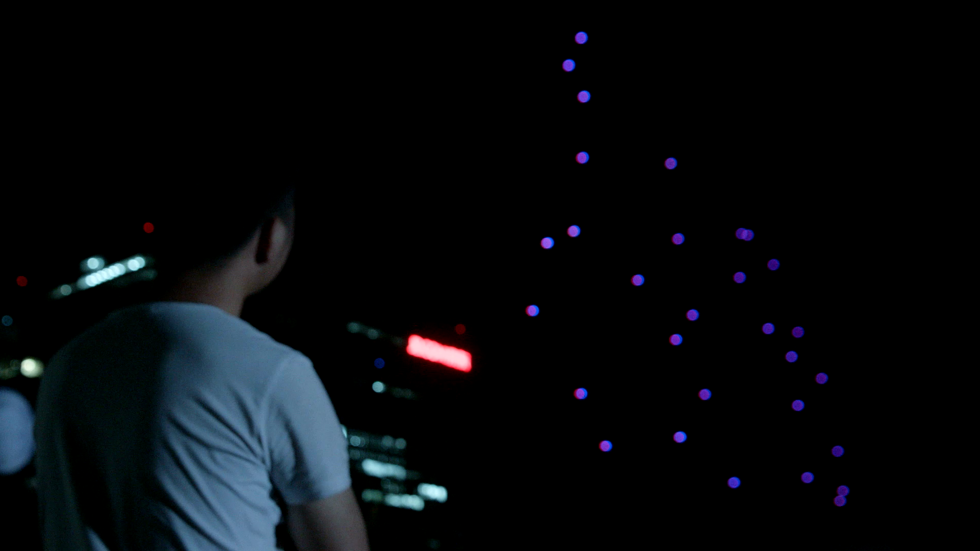 夜空中最亮的星 北京首次无人机编队表演