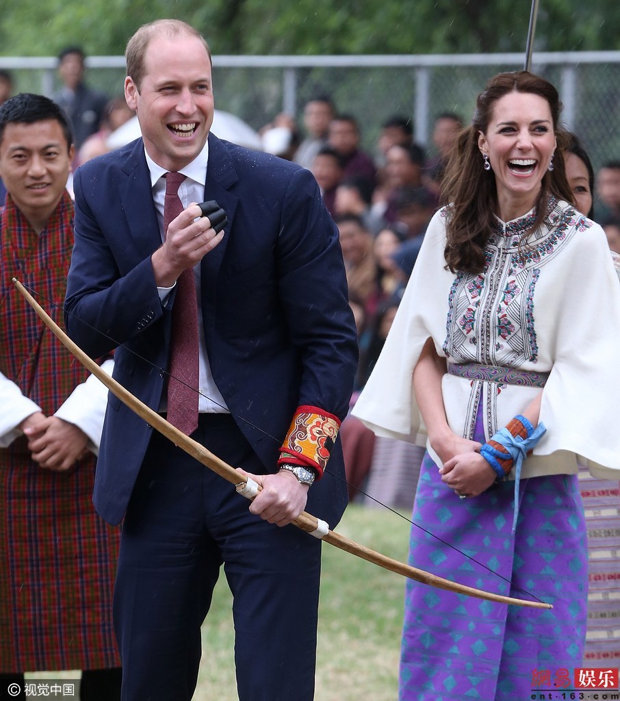 (圖文/視覺中國)4月14日,英國威廉王子(princewilliam)與凱特王妃訪問